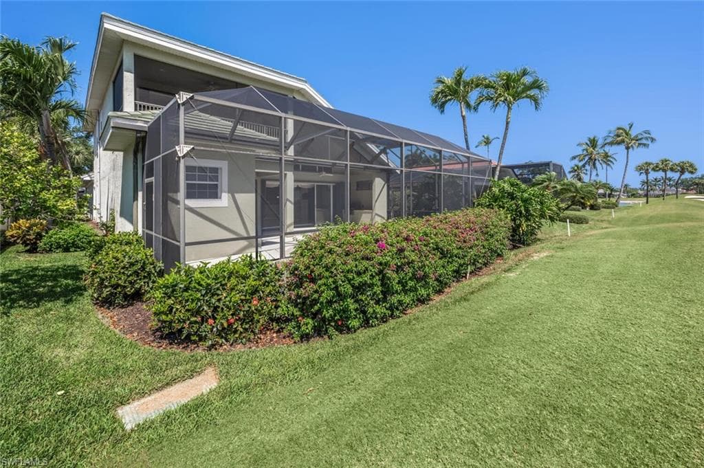 5072 Kensington High St, Naples, FL 34105-45