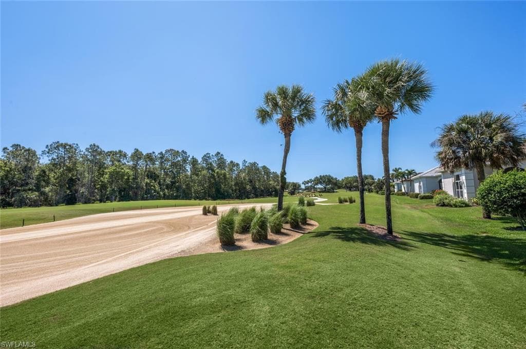 5072 Kensington High St, Naples, FL 34105-46