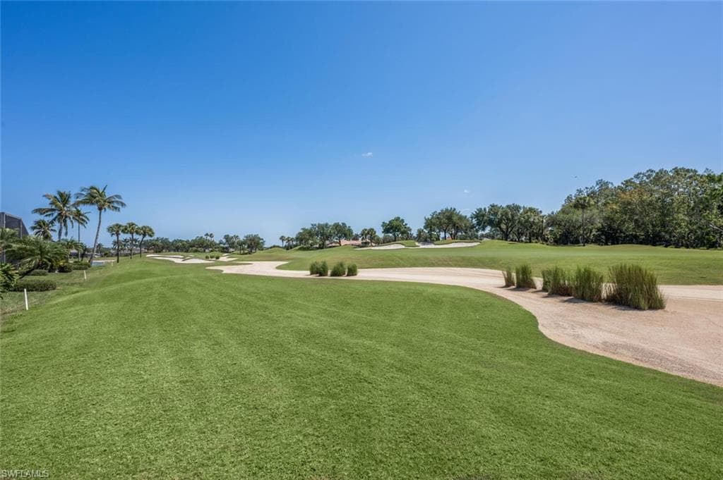 5072 Kensington High St, Naples, FL 34105-47