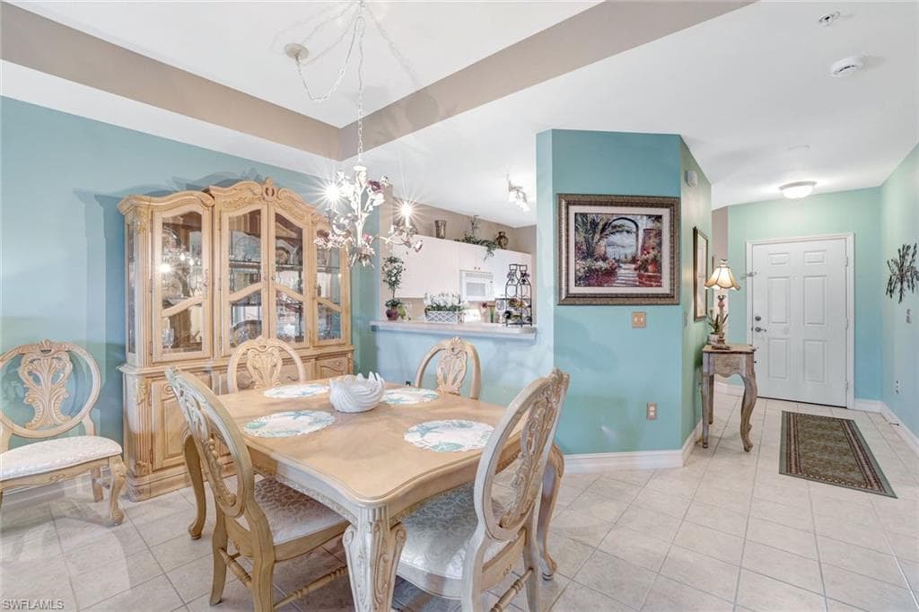 7835 Regal Heron Cir 305, Naples, FL 34104-10