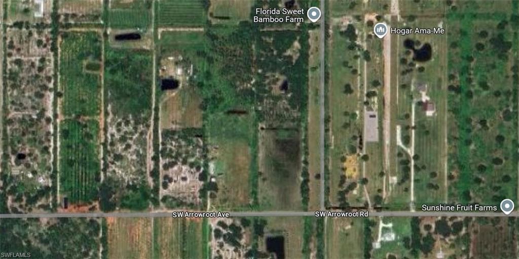 1 Arrowroot St, Indiantown, FL 34956-9