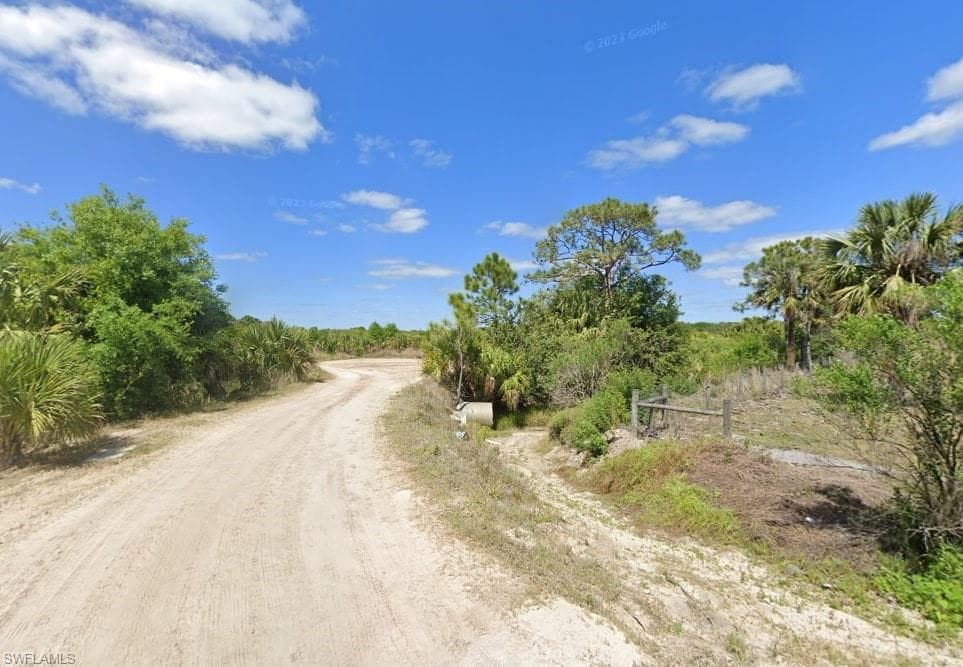 1 Arrowroot St, Indiantown, FL 34956-2