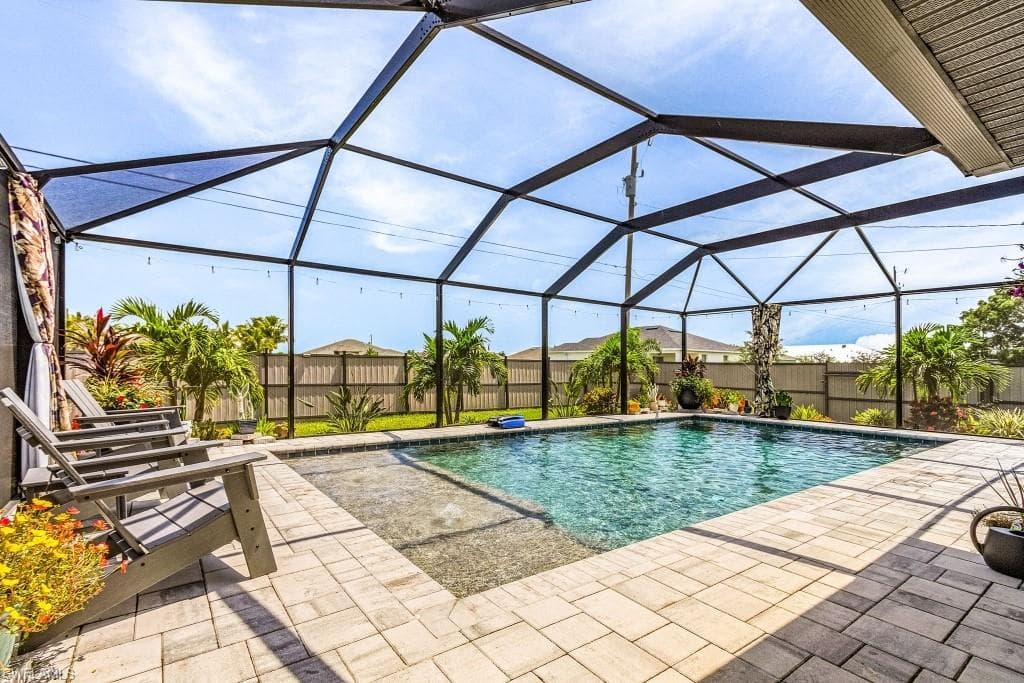 539 13th St, Cape Coral, FL 33993-20