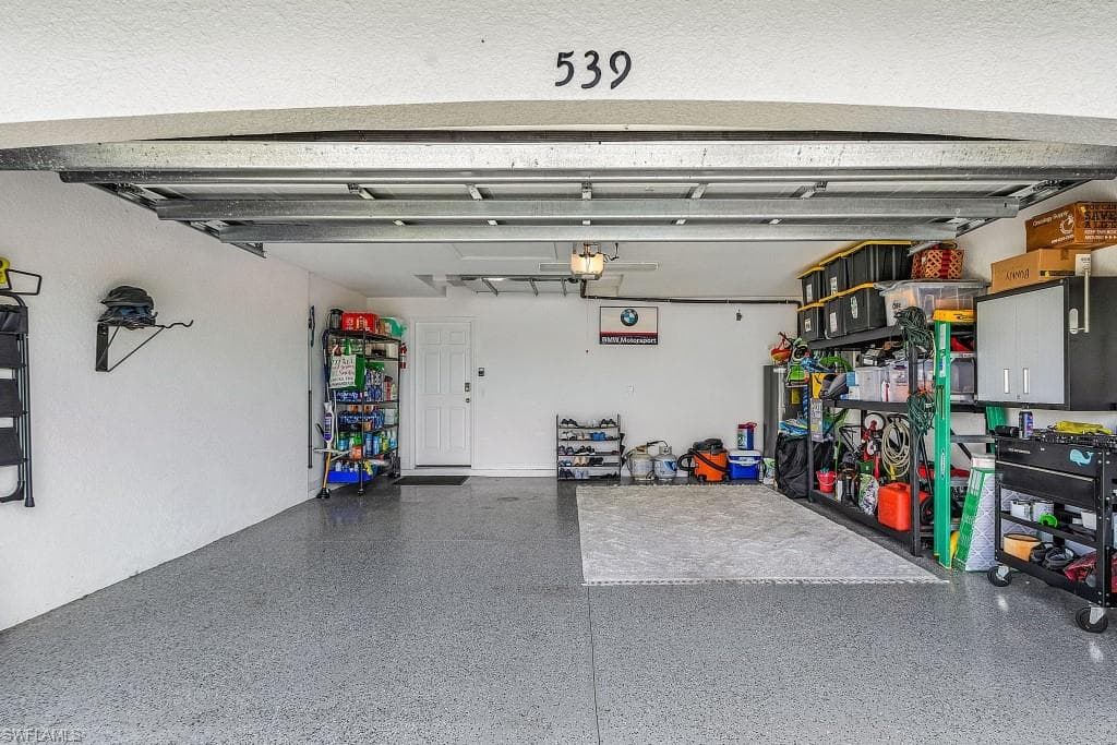 539 13th St, Cape Coral, FL 33993-31