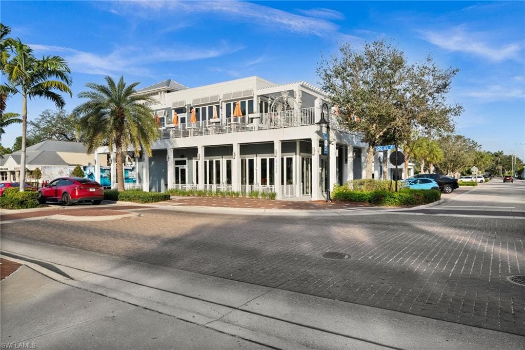 10451 Shangri La Rd, Bonita Springs, FL 34135-10