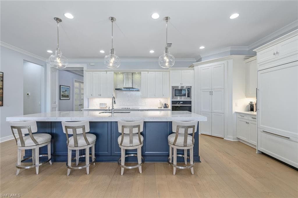 8778 Calypso Ct, Naples, FL 34112-11