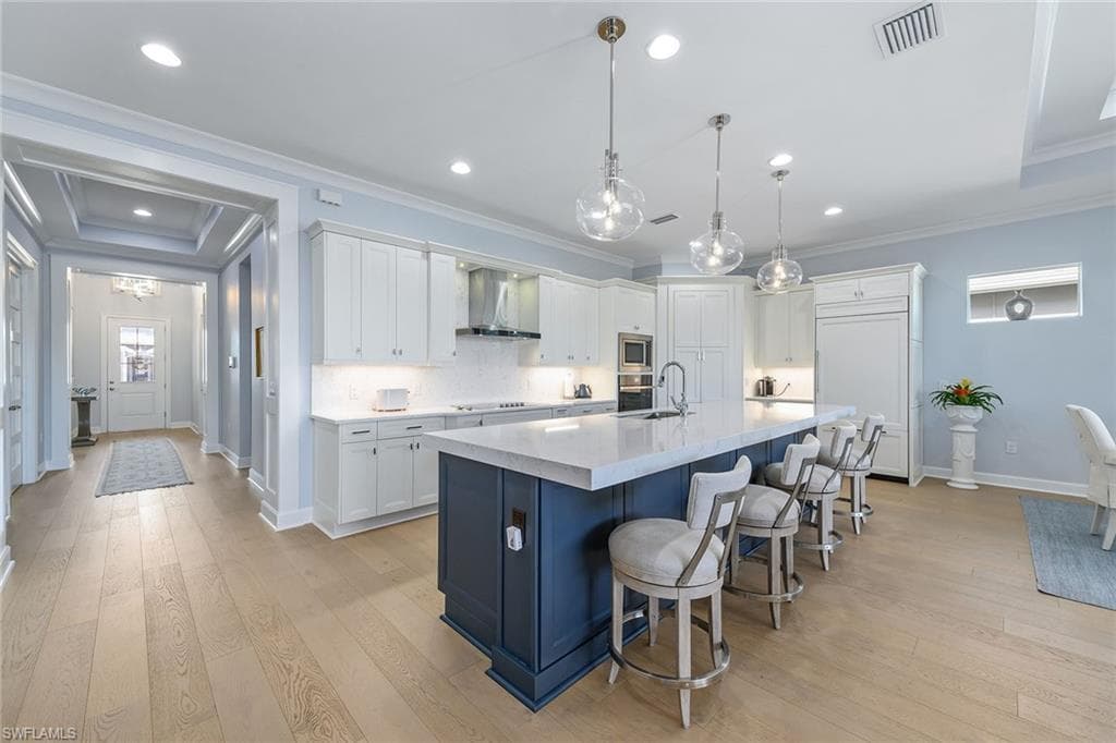 8778 Calypso Ct, Naples, FL 34112-8