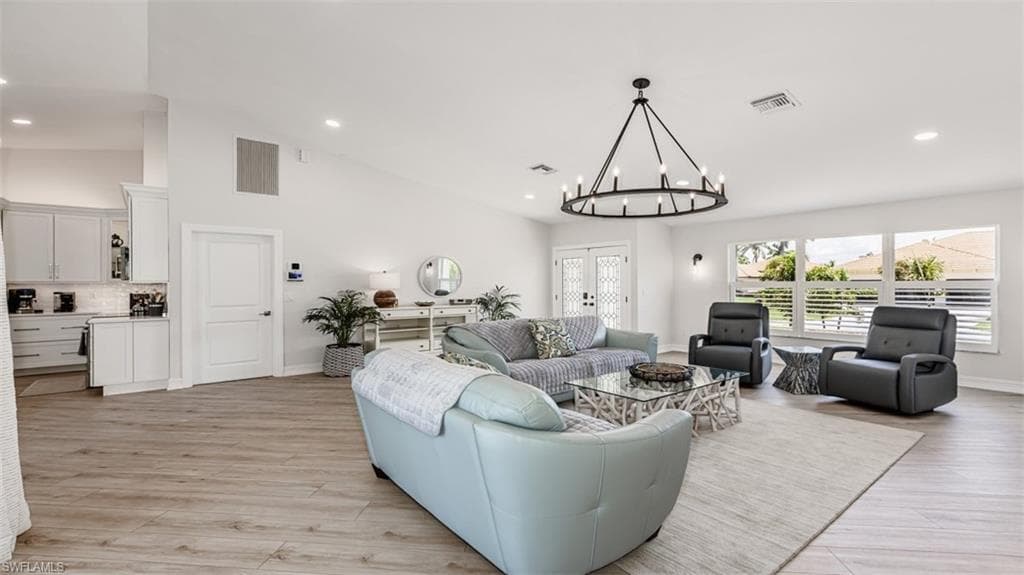 711 Tigertail Ct, Marco Island, FL 34145-12