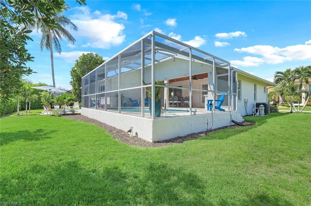 711 Tigertail Ct, Marco Island, FL 34145-27