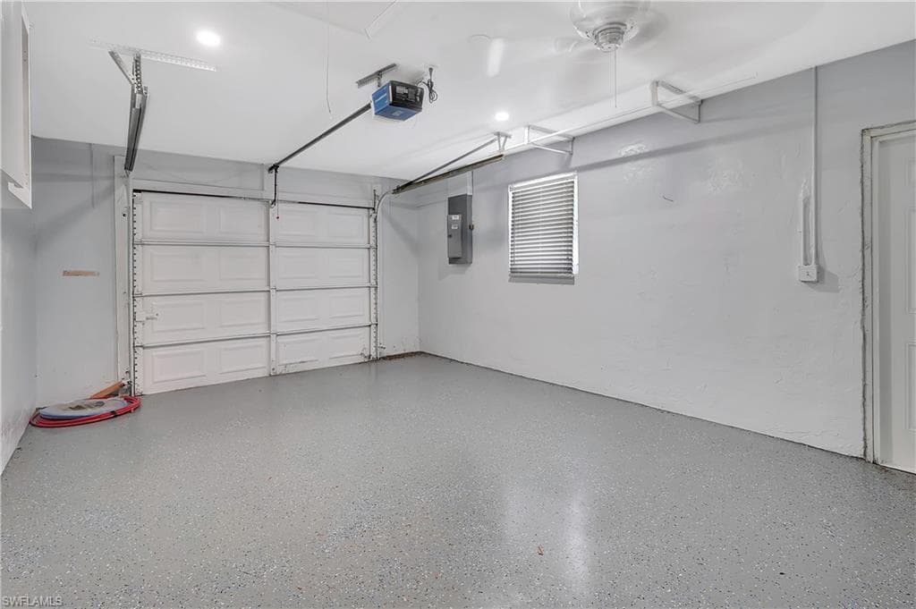 1428 20th Ave, Cape Coral, FL 33990-26