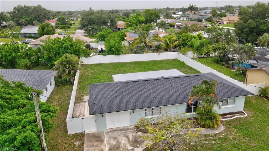 1428 20th Ave, Cape Coral, FL 33990-35