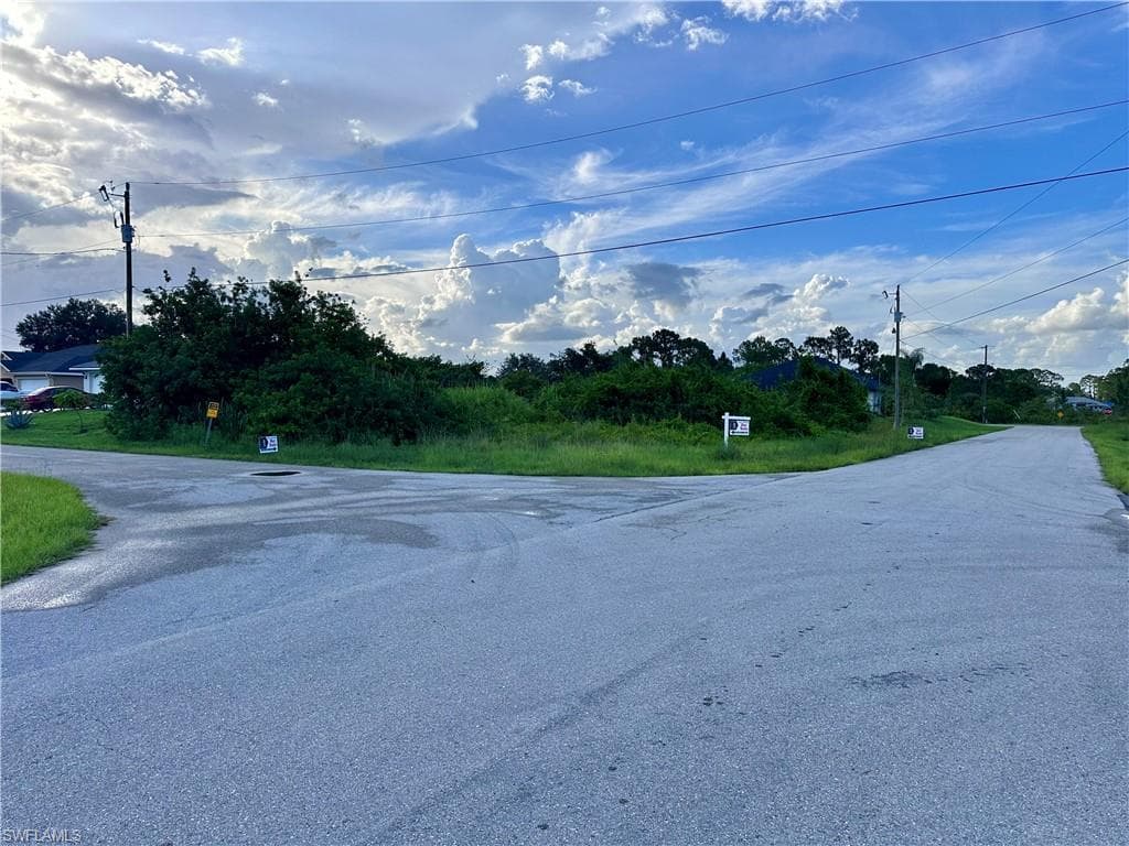 3200 14th St W, Lehigh Acres, FL 33971-9