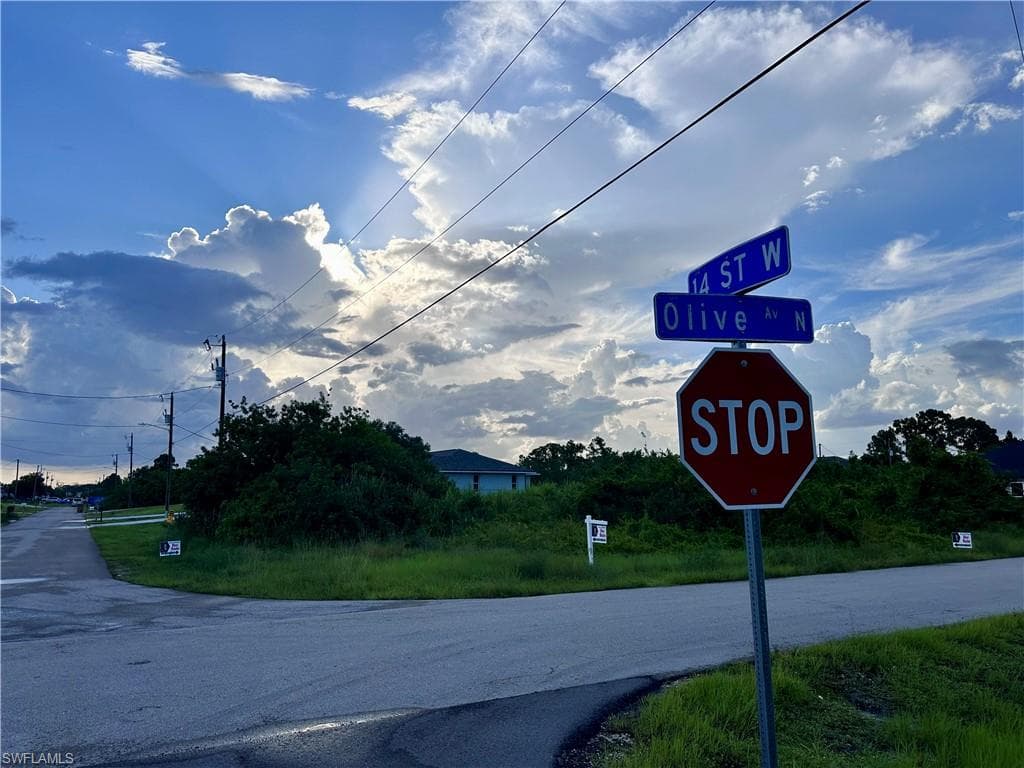 3200 14th St W, Lehigh Acres, FL 33971-8