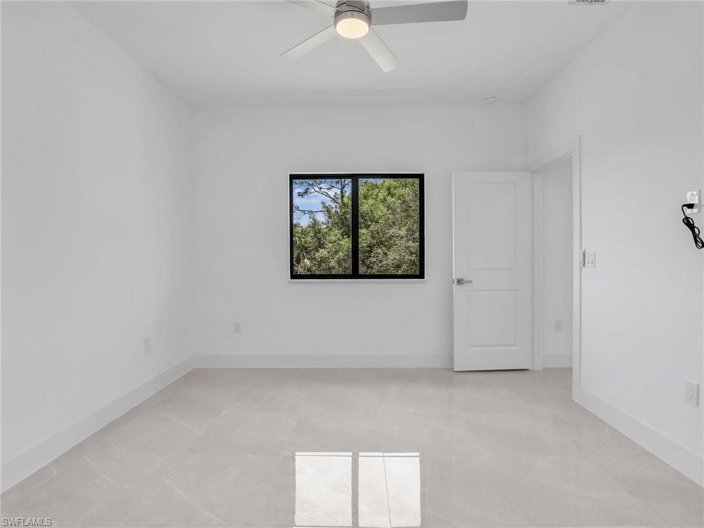 2811 Cerito Ave N, Lehigh Acres, FL 33971-15