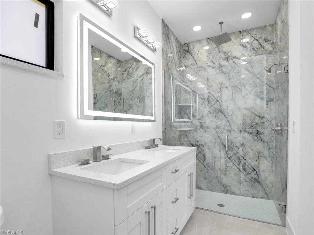 2811 Cerito Ave N, Lehigh Acres, FL 33971-17