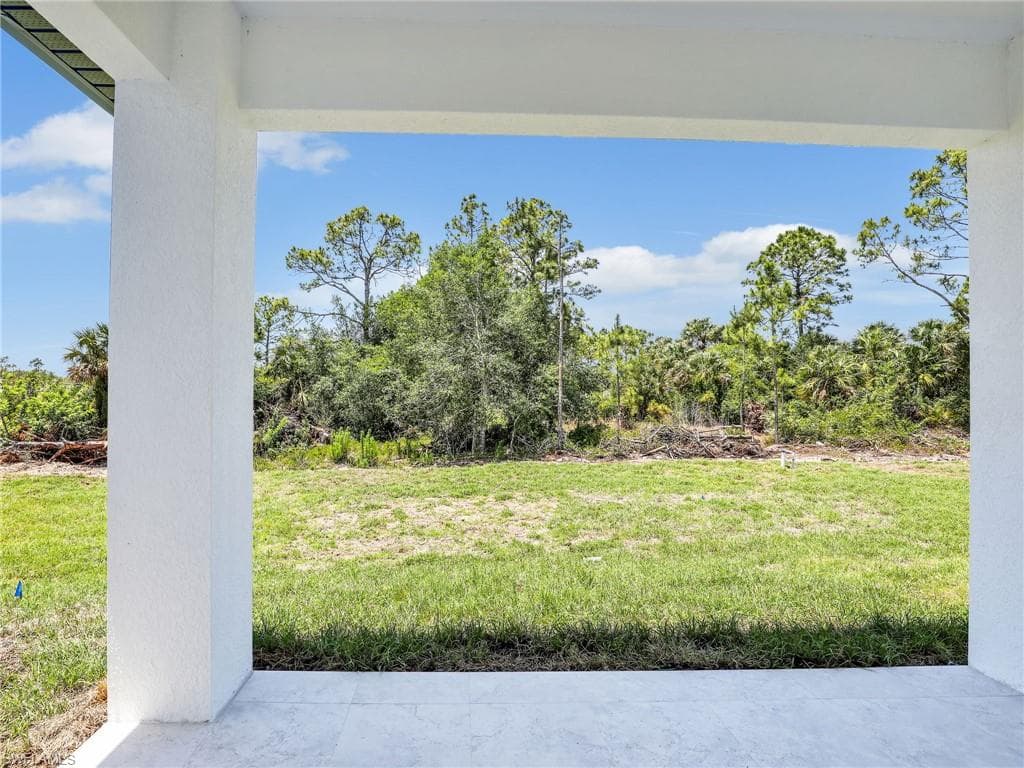 2811 Cerito Ave N, Lehigh Acres, FL 33971-27