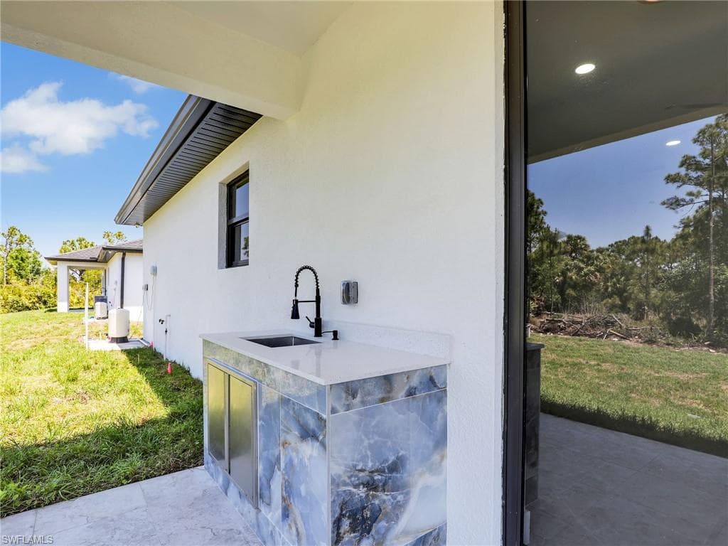 2811 Cerito Ave N, Lehigh Acres, FL 33971-28