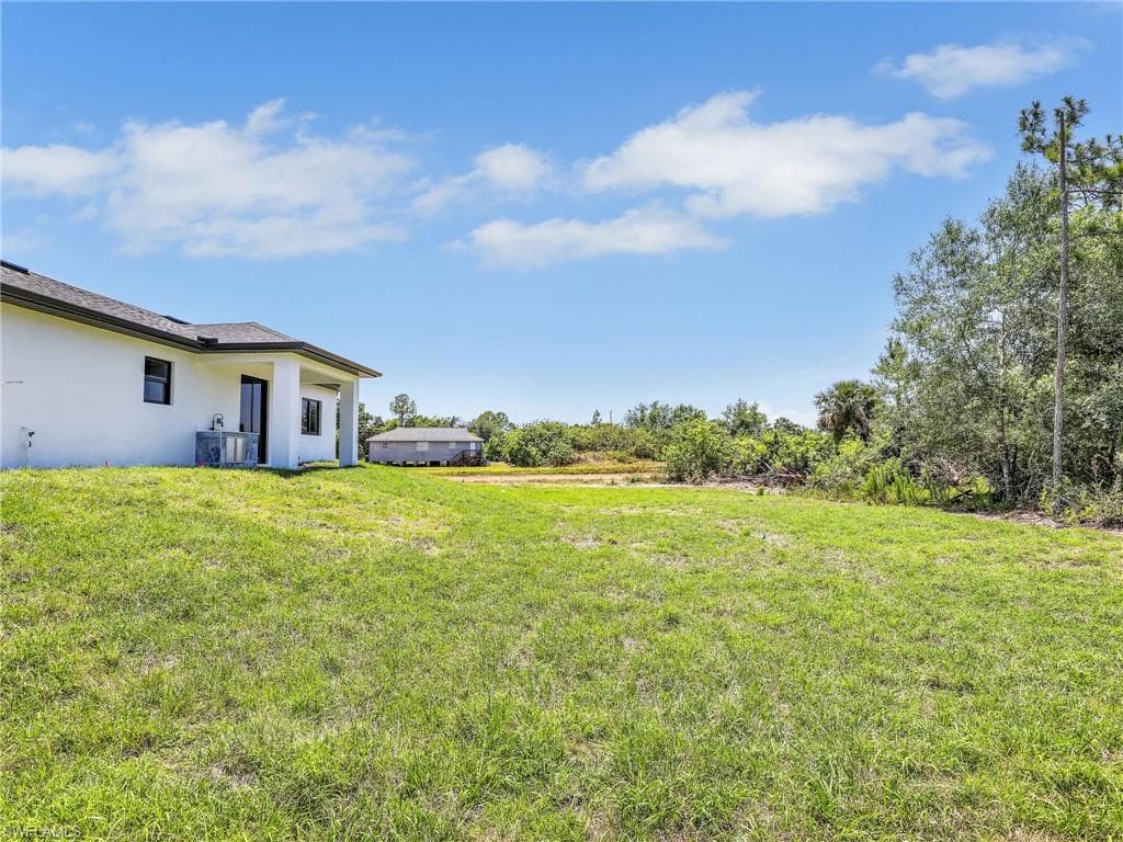 2811 Cerito Ave N, Lehigh Acres, FL 33971-30