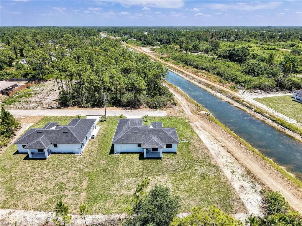 2811 Cerito Ave N, Lehigh Acres, FL 33971-34