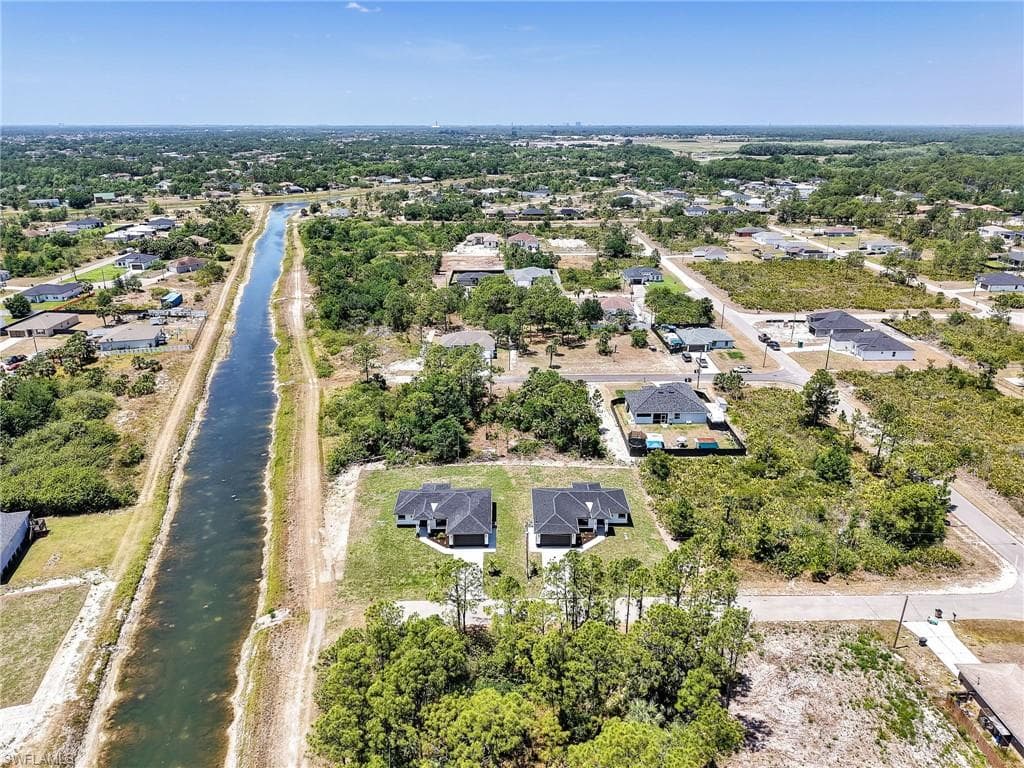 2811 Cerito Ave N, Lehigh Acres, FL 33971-35