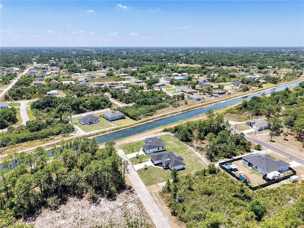 2811 Cerito Ave N, Lehigh Acres, FL 33971-36