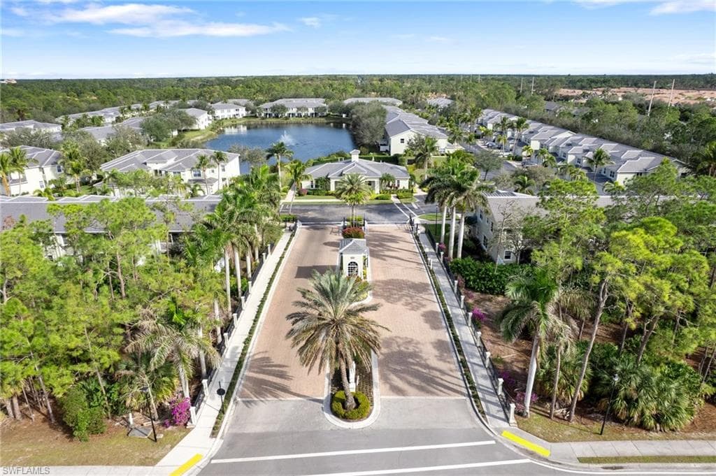 1330 Mariposa Cir 103, Naples, FL 34105-49