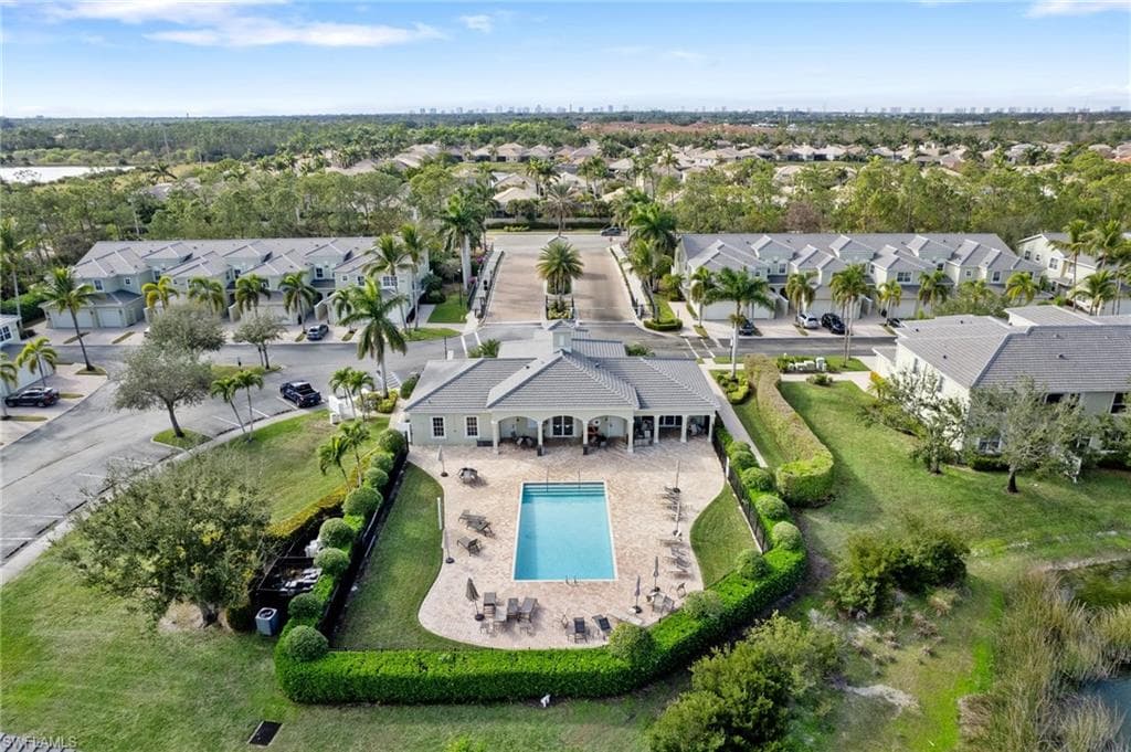 1330 Mariposa Cir 103, Naples, FL 34105-50