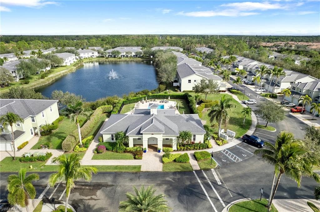 1330 Mariposa Cir 103, Naples, FL 34105-51
