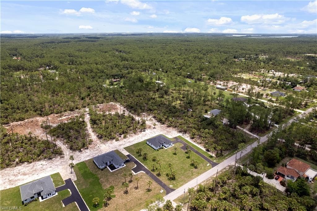 3439 14th Ave SE, Naples, FL 34117-27