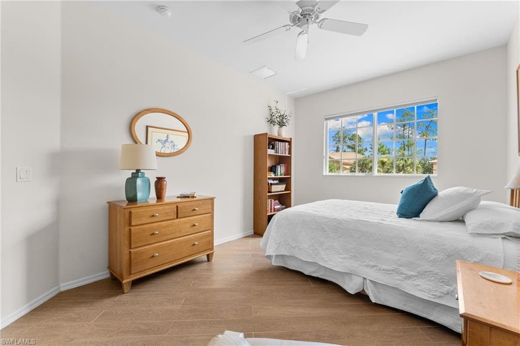 3916 Forest Glen Blvd 201, Naples, FL 34114-33