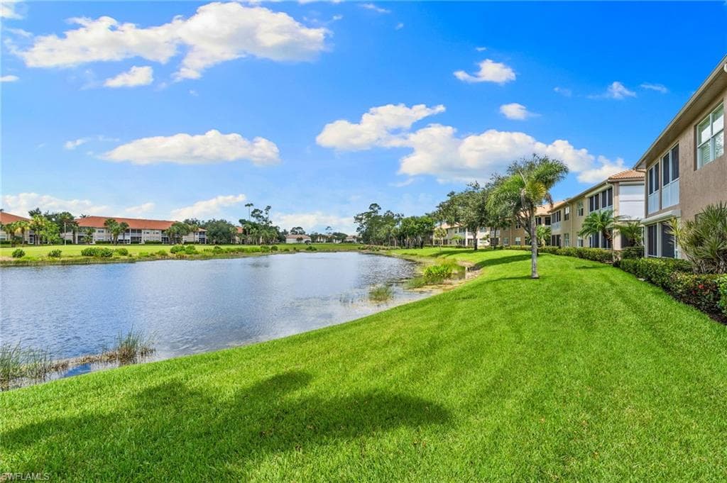 3916 Forest Glen Blvd 201, Naples, FL 34114-43
