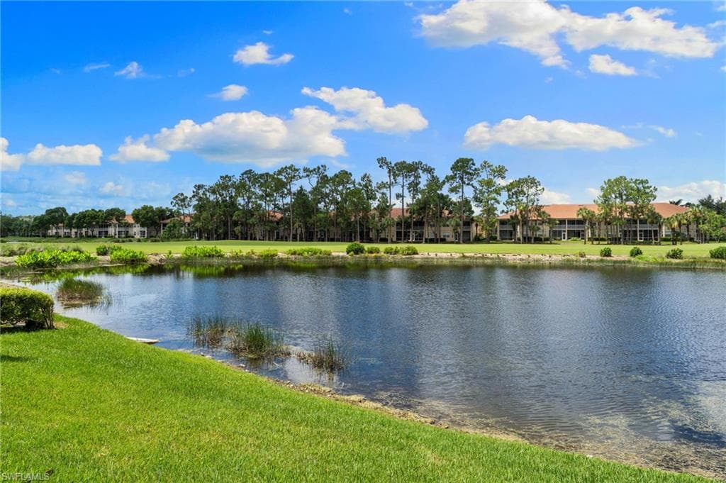 3916 Forest Glen Blvd 201, Naples, FL 34114-44