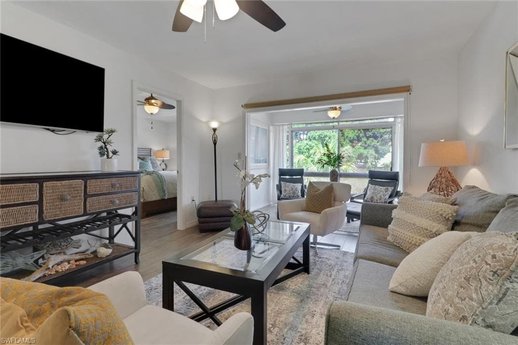 1021 3rd St S 306, Naples, FL 34102-14