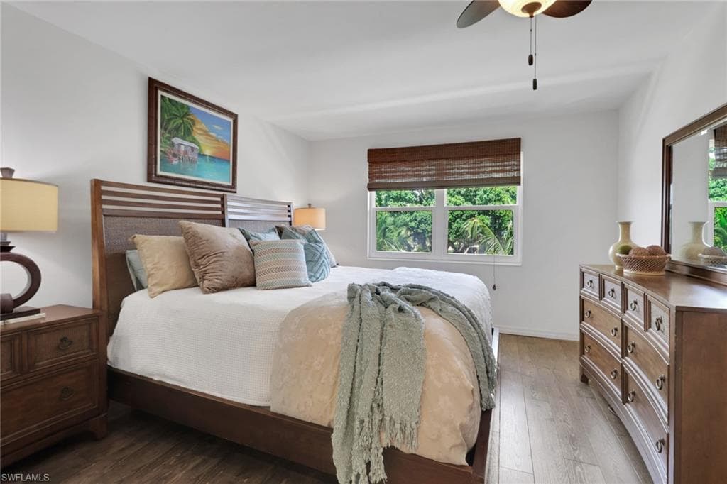 1021 3rd St S 306, Naples, FL 34102-19
