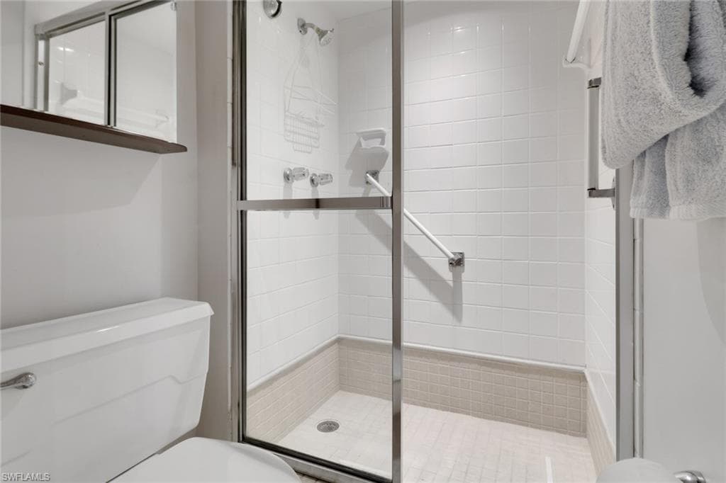 1021 3rd St S 306, Naples, FL 34102-22