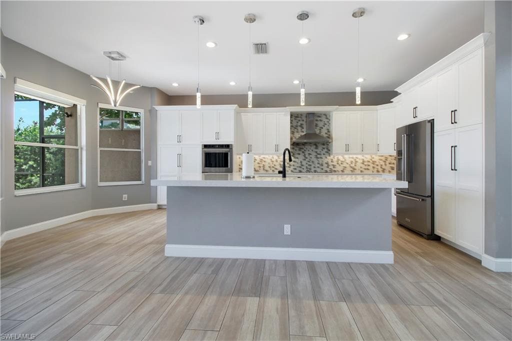 1479 Palma Blanca Ct, Naples, FL 34119-9