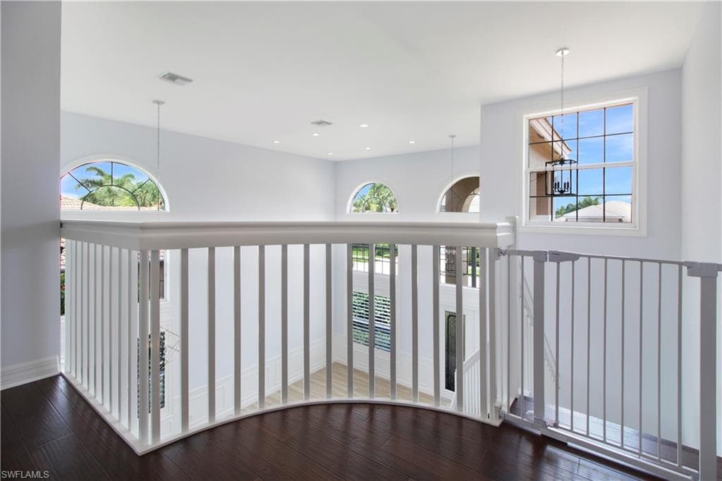 1479 Palma Blanca Ct, Naples, FL 34119-33