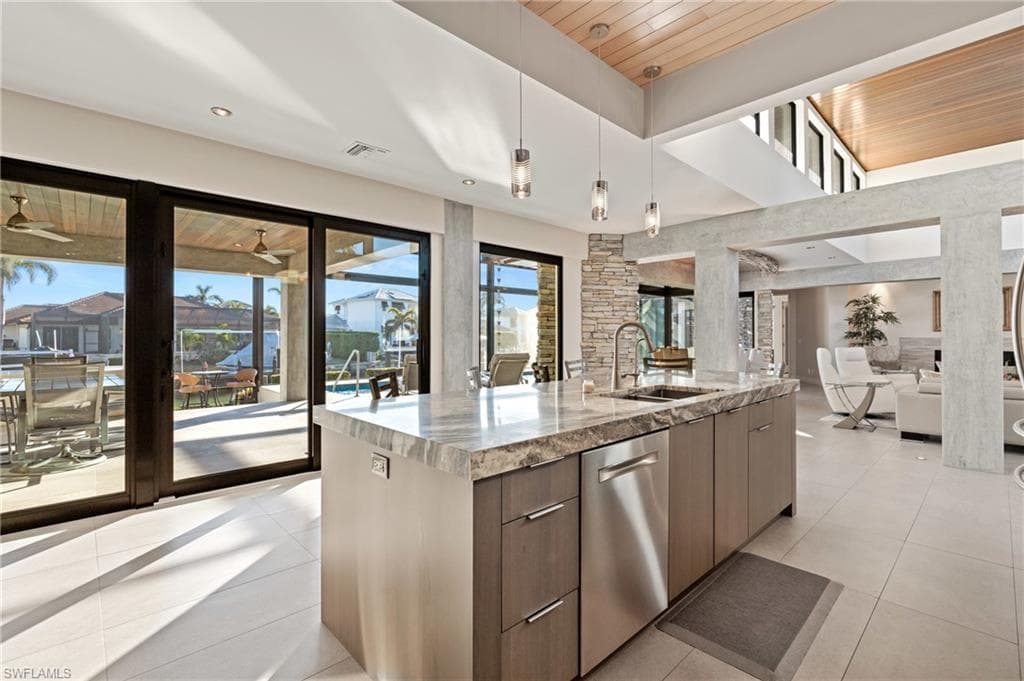 821 Magnolia Ct, Marco Island, FL 34145-12