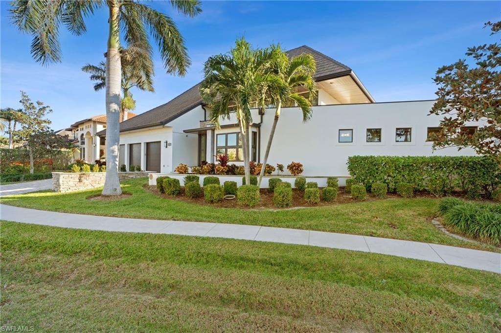 821 Magnolia Ct, Marco Island, FL 34145-39