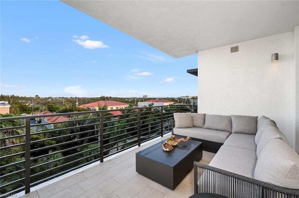 1125 Central Ave 565, Naples, FL 34102-18