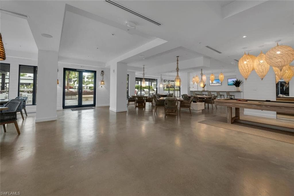 1125 Central Ave 565, Naples, FL 34102-22