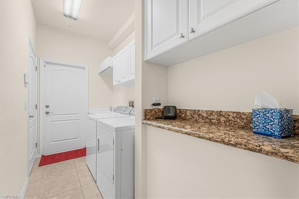 9792 Alhambra Ln, Bonita Springs, FL 34135-32
