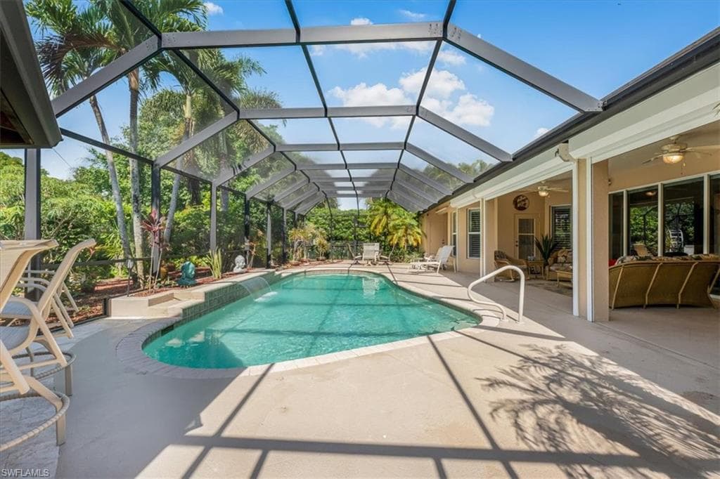 9792 Alhambra Ln, Bonita Springs, FL 34135-39