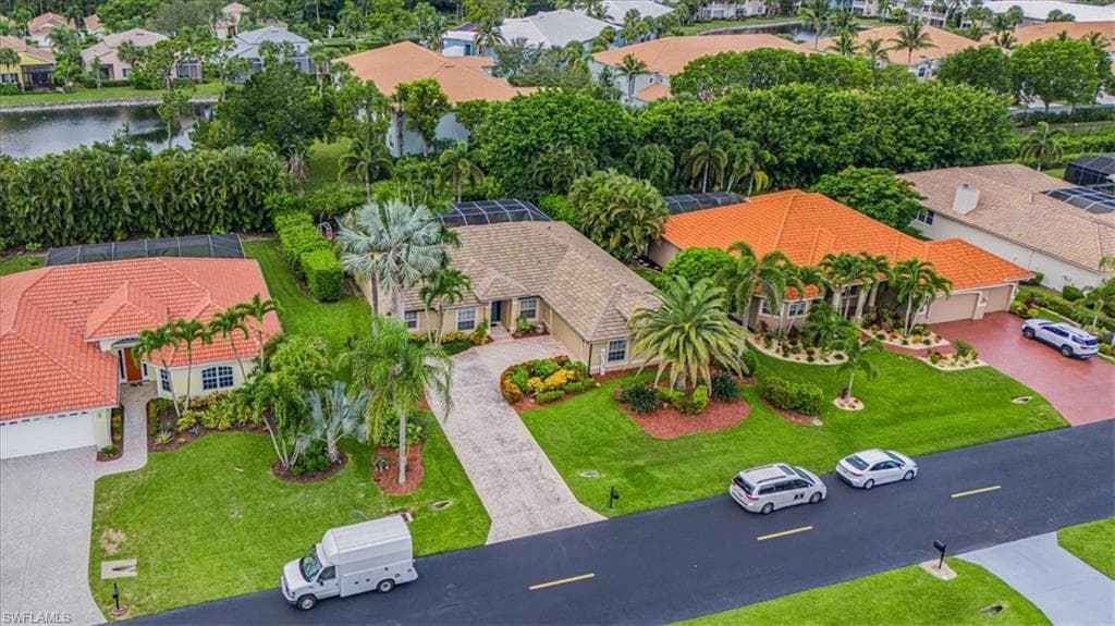9792 Alhambra Ln, Bonita Springs, FL 34135-41