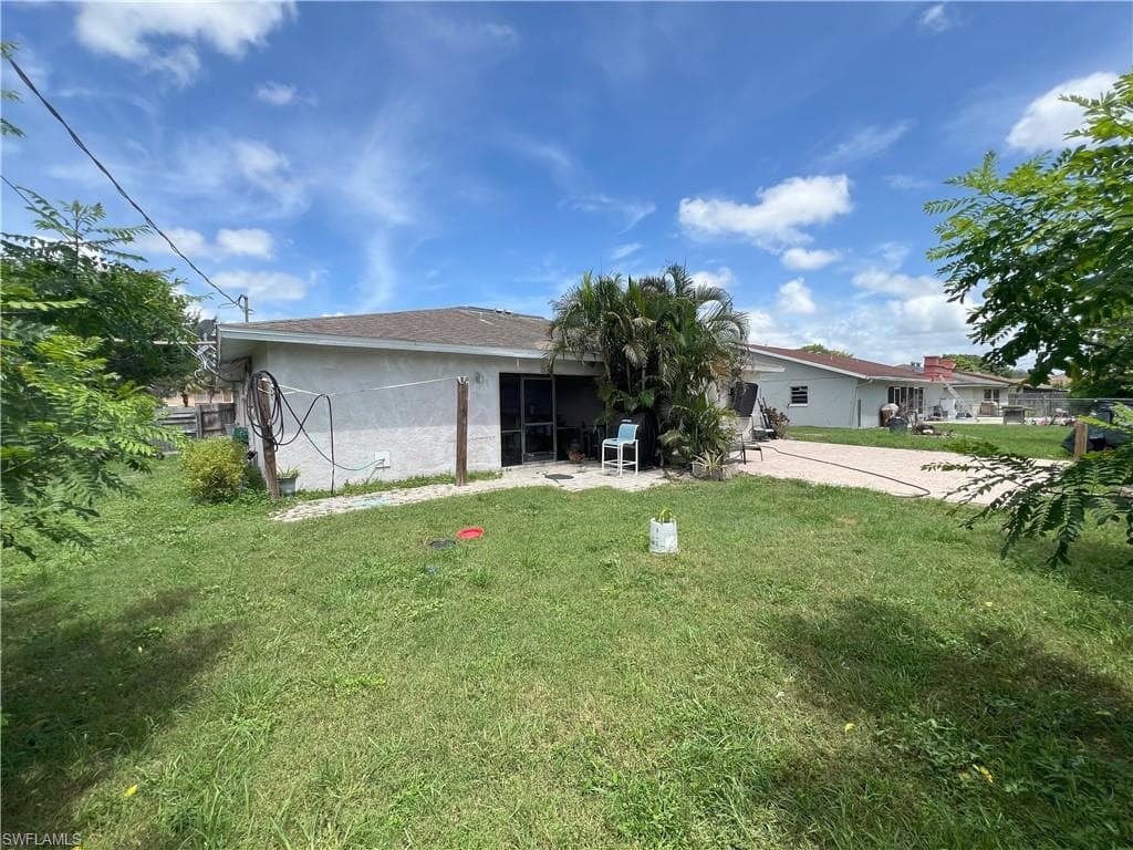 2148 Sunshine Blvd, Naples, FL 34116-17