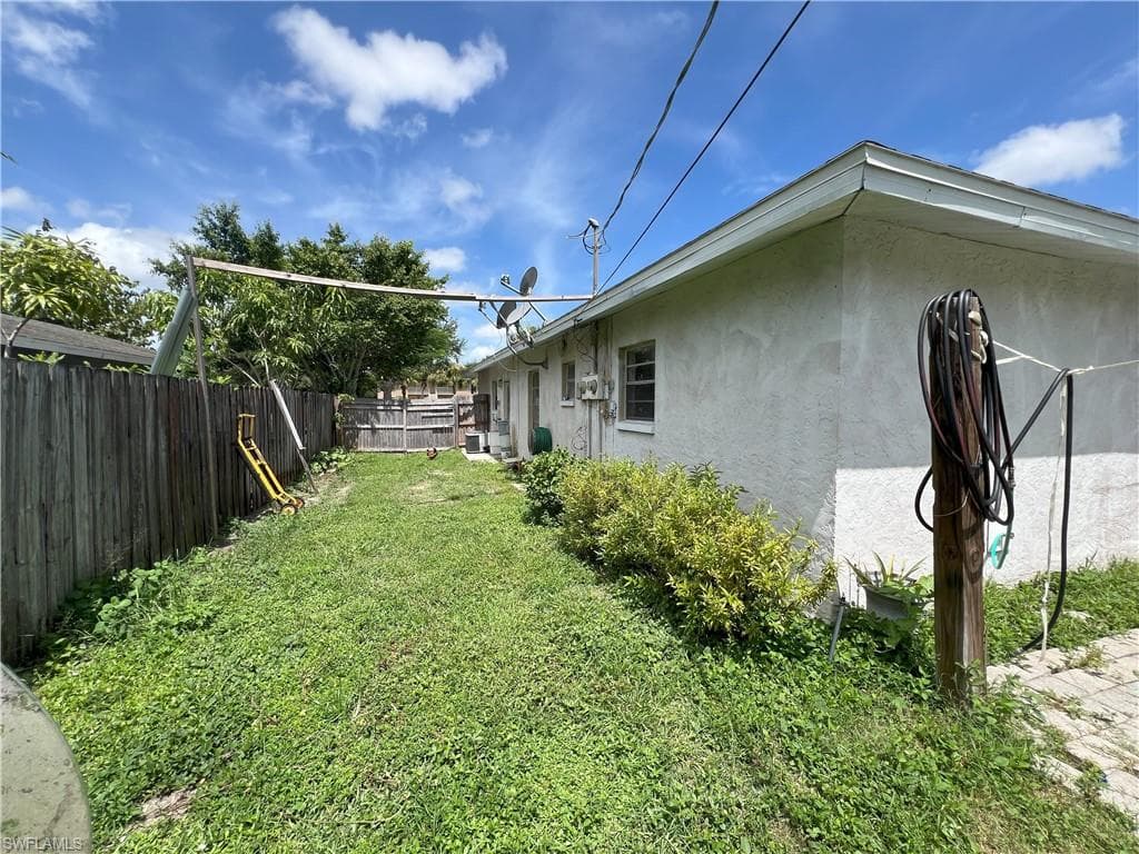 2148 Sunshine Blvd, Naples, FL 34116-20