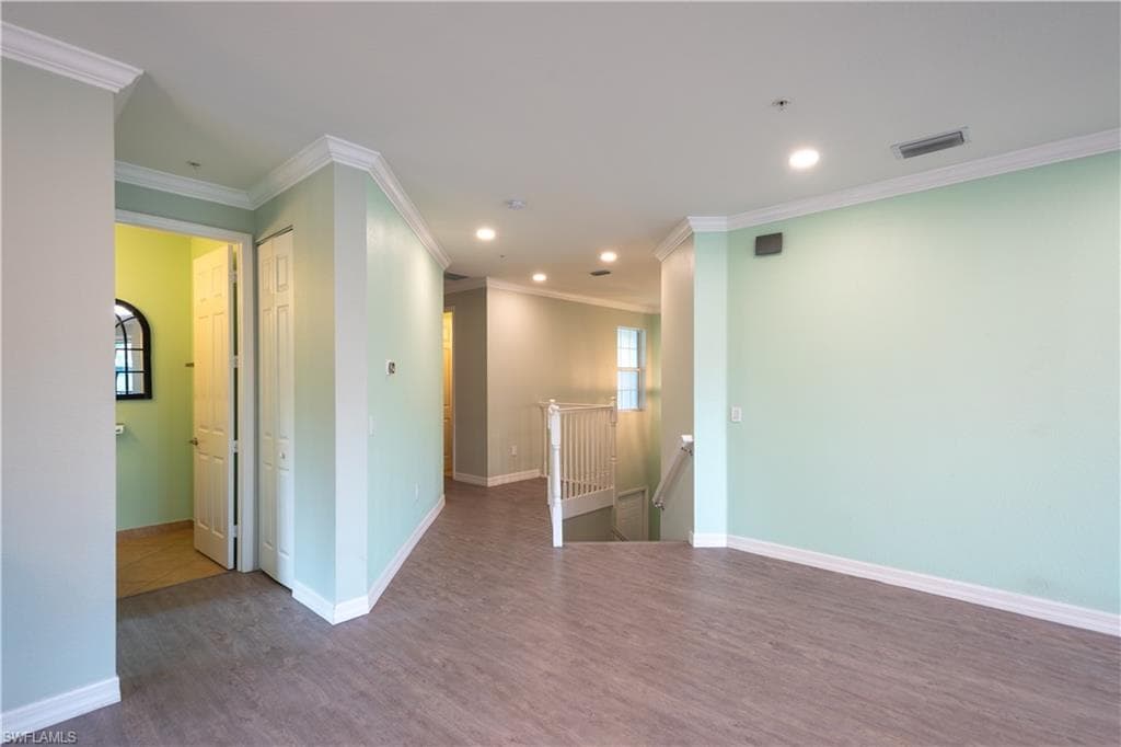 6533 Monterey Pt 204, Naples, FL 34105-20