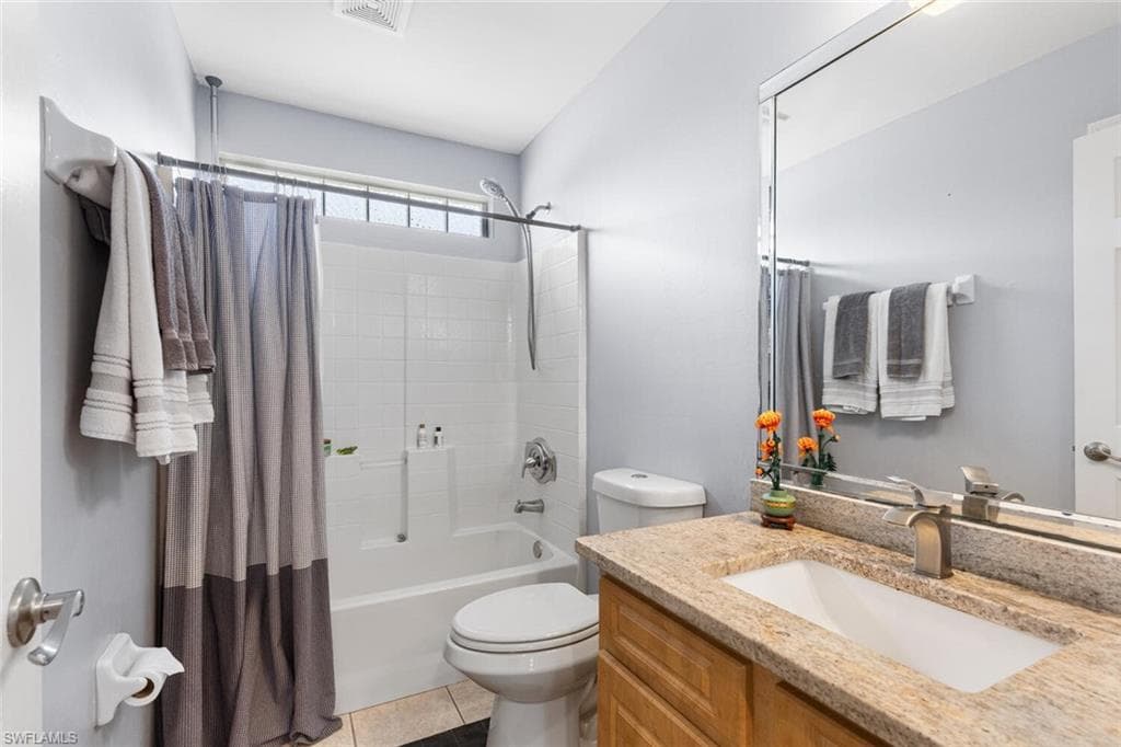 109 Burnt Pine Dr, Naples, FL 34119-37