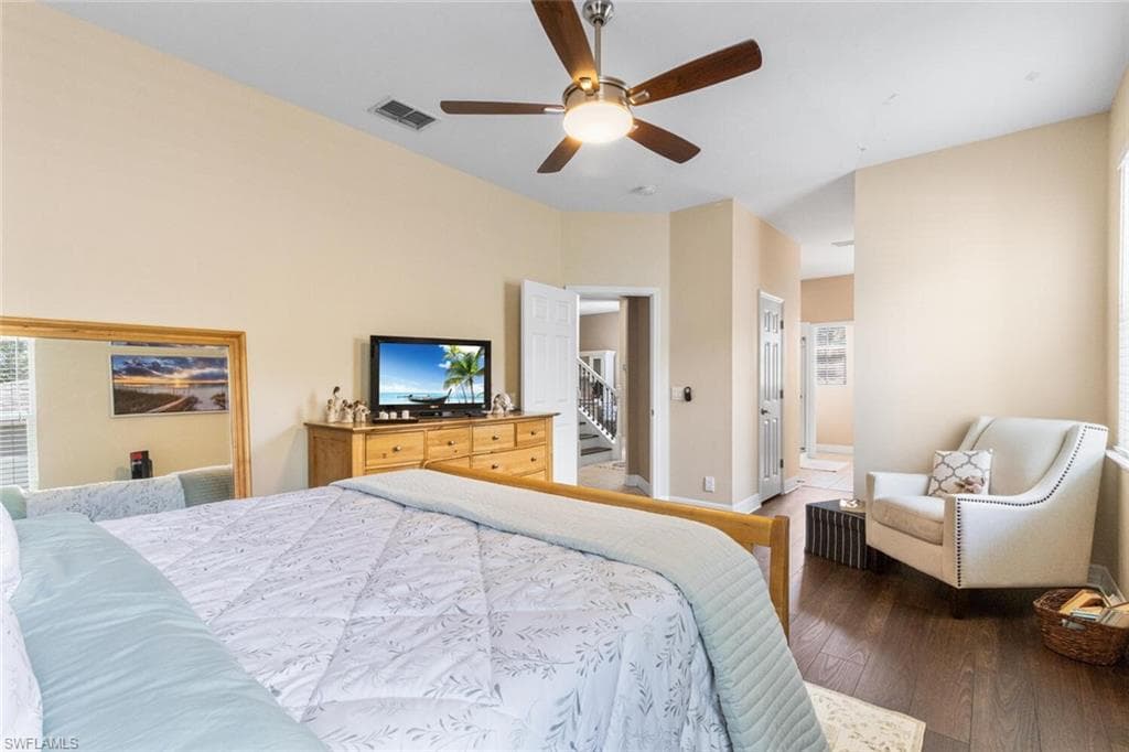 109 Burnt Pine Dr, Naples, FL 34119-4