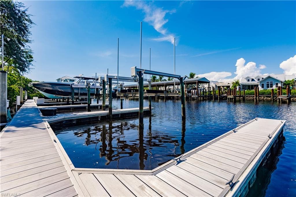 307 Goodlette-frank Rd S 503b, Naples, FL 34102-22